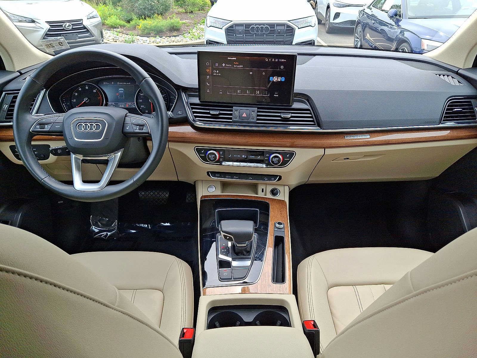 Certified 2023 Audi Q5 2.0T Premium w/ Convenience Package AWD/4WD image 10