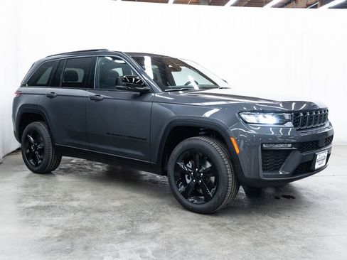 New 2026 Jeep Grand Cherokee Limited image 1