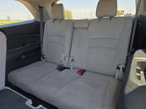 Used 2017 Honda Pilot EX image 14