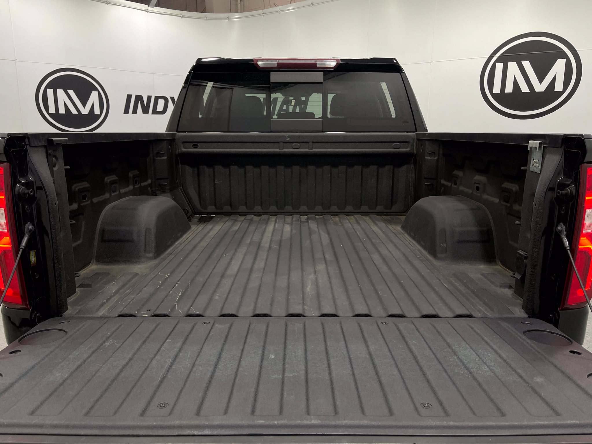 Used 2019 Chevrolet Silverado 1500 LT Trail Boss AWD/4WD image 25