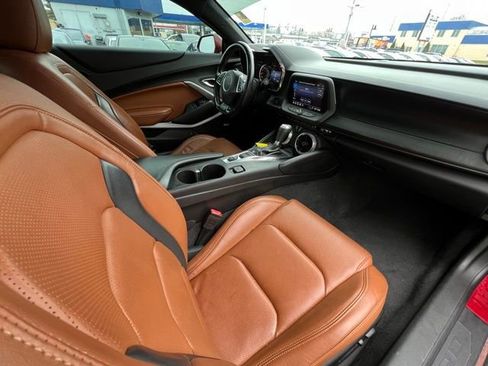 Used 2019 Chevrolet Camaro LT w/ RS Package image 17