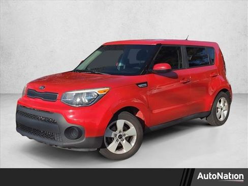 Used 2019 Kia Soul Base image 1