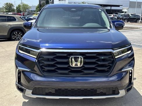 Used 2025 Honda Pilot EX-L image 12