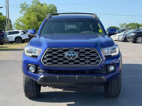 Used 2022 Toyota Tacoma TRD Off-Road image 10