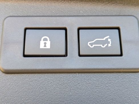 New 2026 Subaru Outback Touring XT image 13