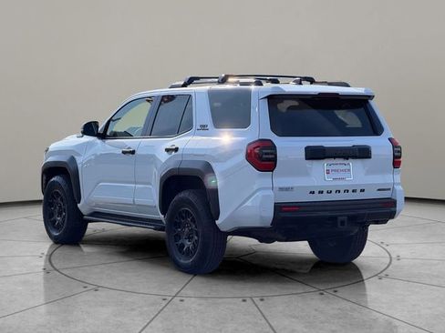 Certified 2025 Toyota 4Runner TRD Off-Road AWD/4WD image 4