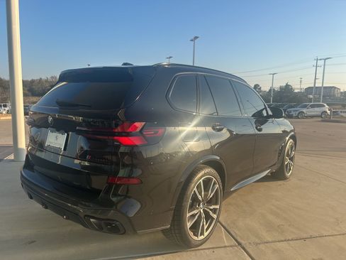 Certified 2026 BMW X5 M60i image 9