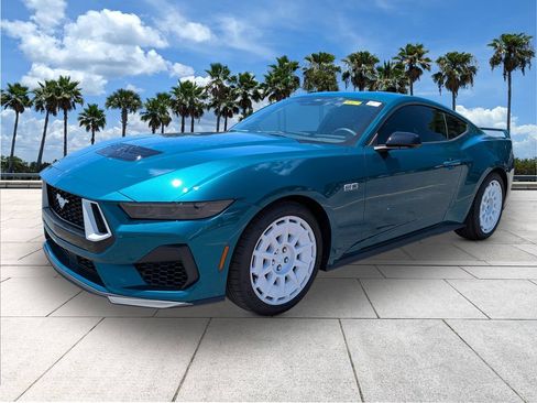 New 2026 Ford Mustang GT Premium w/ GT Performance Package RWD image 3