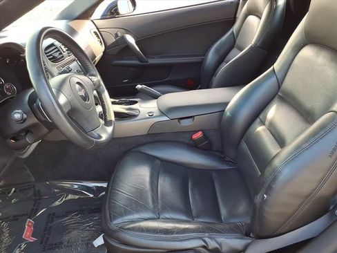 Used 2007 Chevrolet Corvette Convertible w/ Preferred Equipment Group RWD image 21