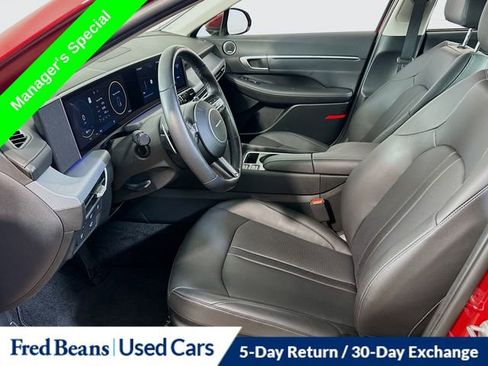 Certified 2025 Hyundai Sonata Limited image 12