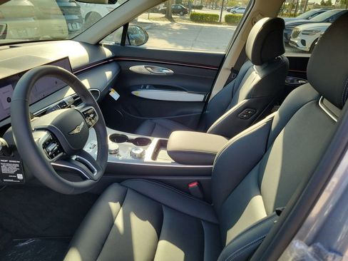 New 2026 Genesis GV70 2.5T Select image 7