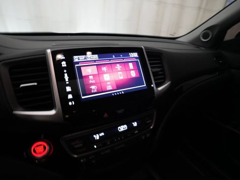 Used 2020 Honda Ridgeline RTL-E image 6