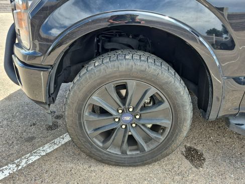 Used 2019 Ford F150 XLT w/ Equipment Group 302A Luxury AWD/4WD image 26