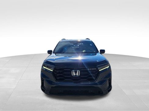 Used 2023 Honda Pilot Elite image 2