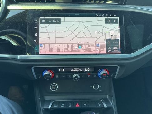 Certified 2022 Audi Q3 2.0T Premium Plus w/ Premium Plus Package image 7