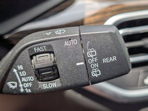 Used 2020 BMW X5 sDrive40i w/ Premium Package RWD image 27