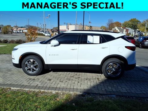 Used 2023 Chevrolet Blazer LT w/ Convenience Package image 6