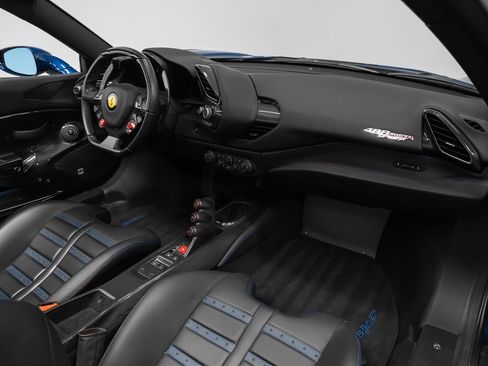 Certified 2020 Ferrari 488 Pista Spider image 28