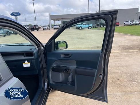 New 2026 Ford Maverick XL image 28