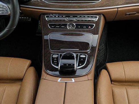 Used 2019 Mercedes-Benz E 450 Coupe image 19