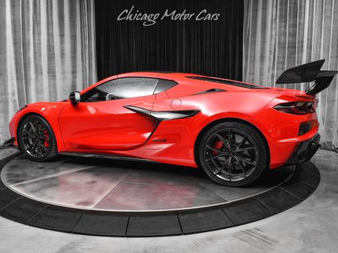 Used 2026 Chevrolet Corvette ZR1 w/ ZR1 Carbon Fiber Aero Package image 39