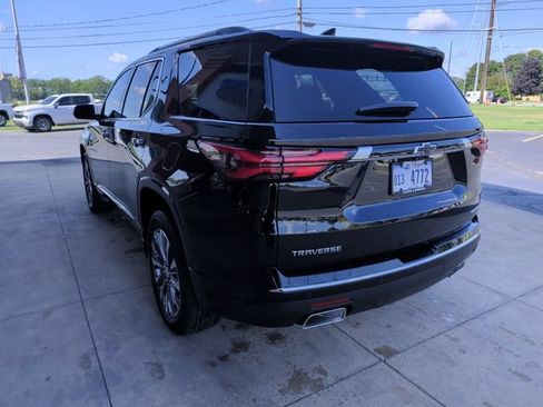 Used 2023 Chevrolet Traverse Premier w/ LPO, Floor Liner Package FWD image 7