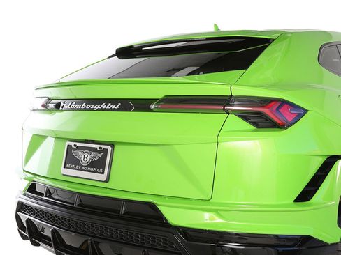 Used 2023 Lamborghini Urus S AWD/4WD image 15