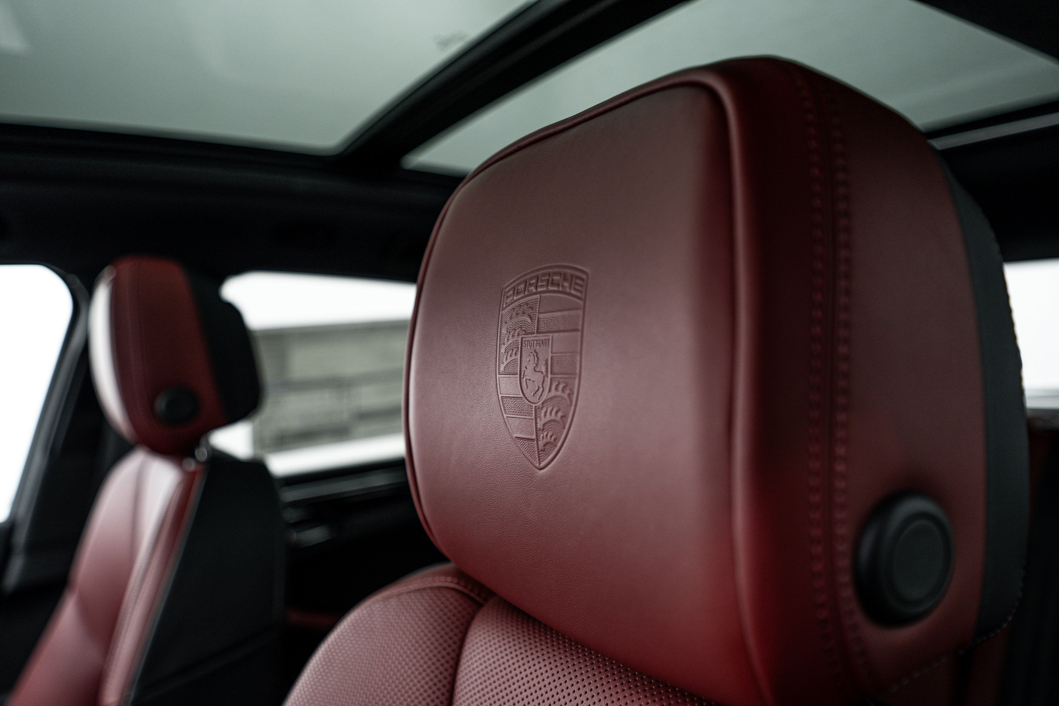Certified 2026 Porsche Macan AWD/4WD image 20