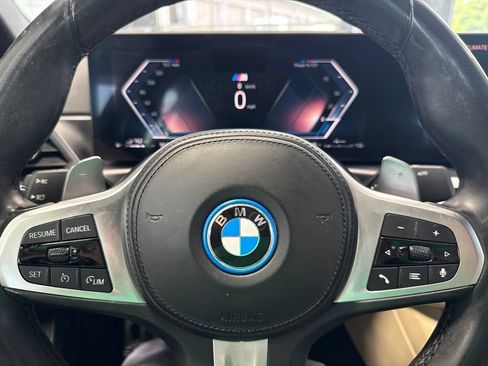 Used 2023 BMW 330e w/ M Sport Package RWD image 21