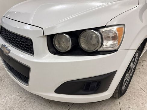 Used 2014 Chevrolet Sonic LS image 10