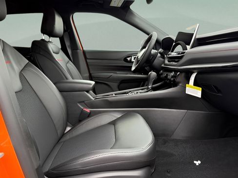 New 2026 Jeep Compass Trailhawk w/ Sun, Sound & Navigation Group image 16