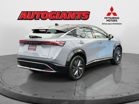 Used 2023 Nissan Ariya FWD image 2