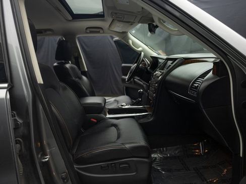 Used 2020 Nissan Armada SL w/ Premium Package image 11