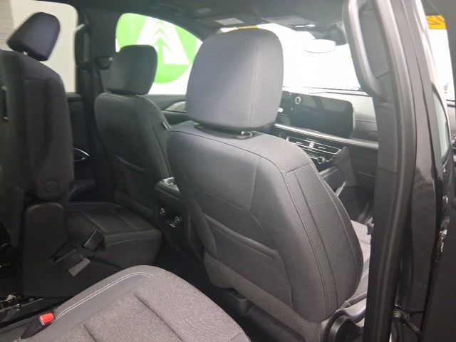 Used 2025 Chevrolet Traverse LT AWD/4WD image 26