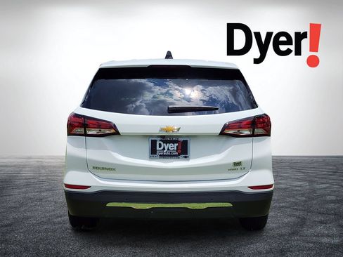 Certified 2024 Chevrolet Equinox LT AWD/4WD image 5