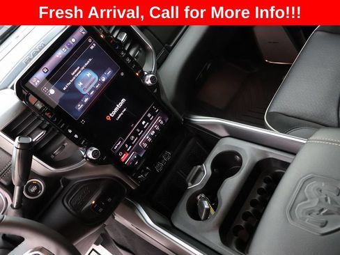 Used 2025 RAM 2500 Laramie AWD/4WD image 29
