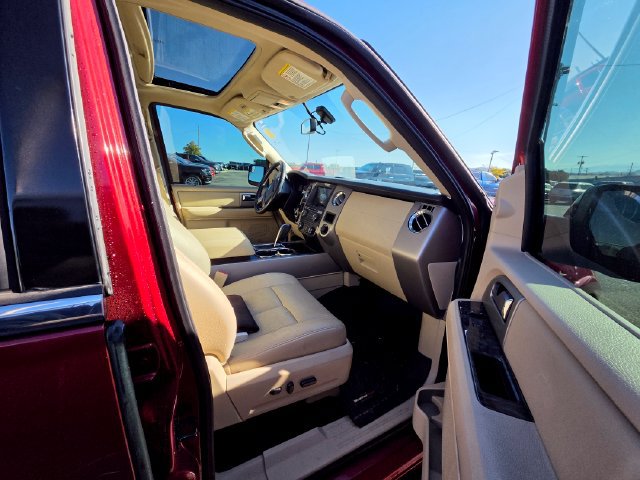 Used 2017 Ford Expedition EL Limited RWD image 24