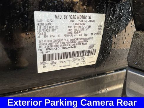 Used 2024 Ford Explorer XLT w/ Equipment Group 202A AWD/4WD image 27