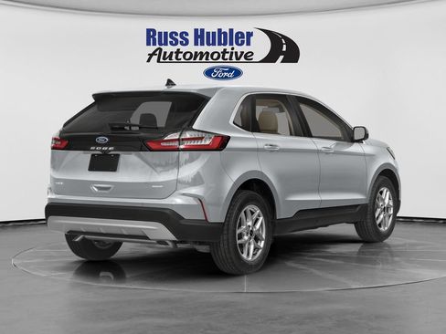 Used 2024 Ford Edge SEL AWD/4WD image 2