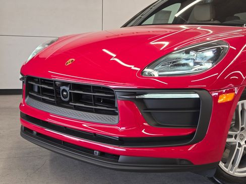 New 2026 Porsche Macan AWD/4WD image 23