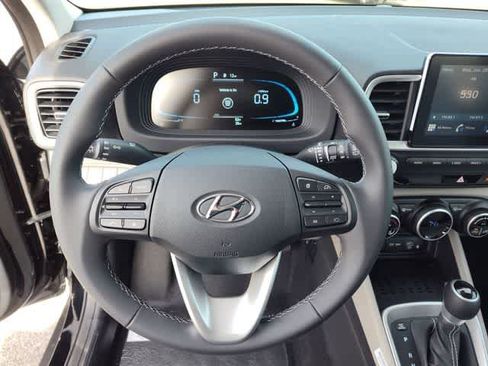 New 2026 Hyundai Venue SEL image 21