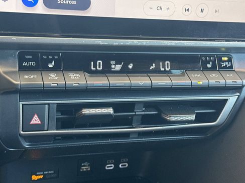 Certified 2025 Toyota Camry XSE FWD image 23