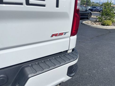 Used 2021 Chevrolet Silverado 1500 RST AWD/4WD image 6
