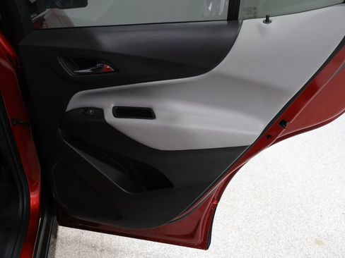 Used 2024 Chevrolet Equinox LT w/ LPO, Floor Liner Package image 23