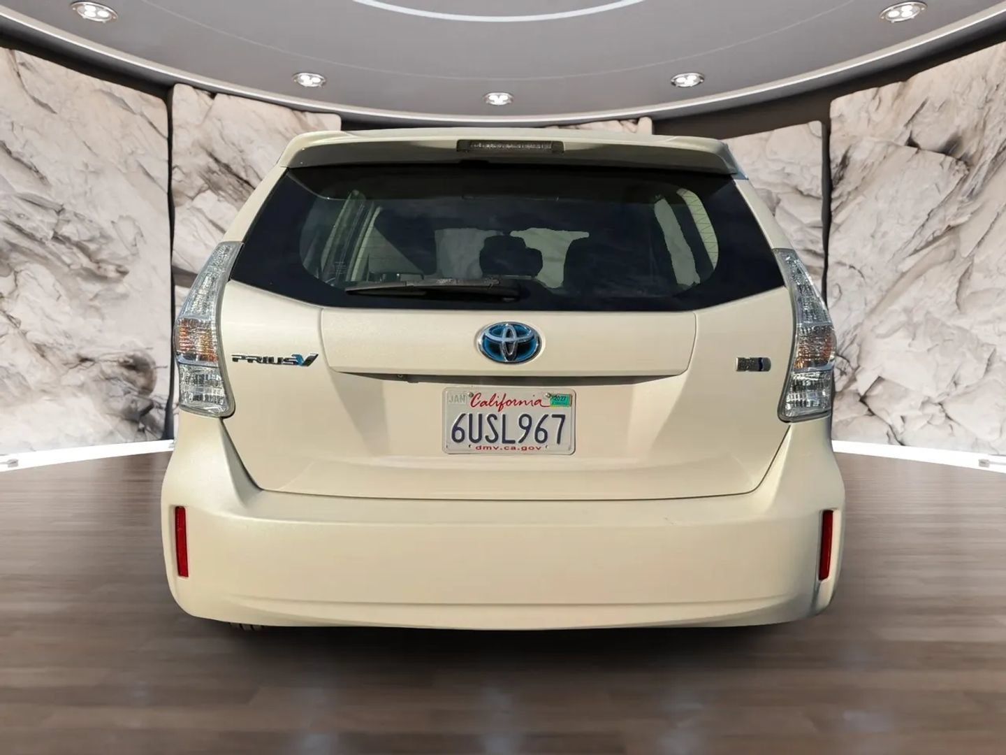 Used 2012 Toyota Prius V Three FWD image 7