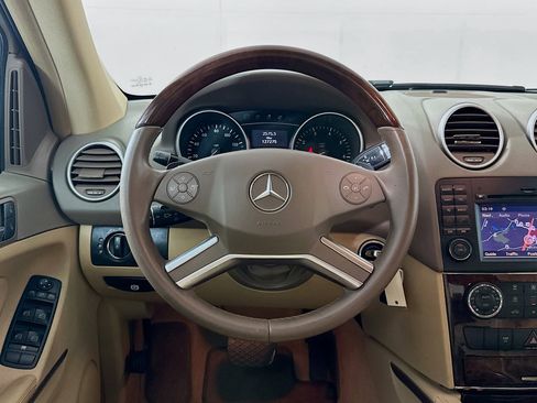 Used 2010 Mercedes-Benz ML 350 2WD image 17