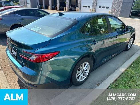 Used 2025 Toyota Camry LE FWD image 12