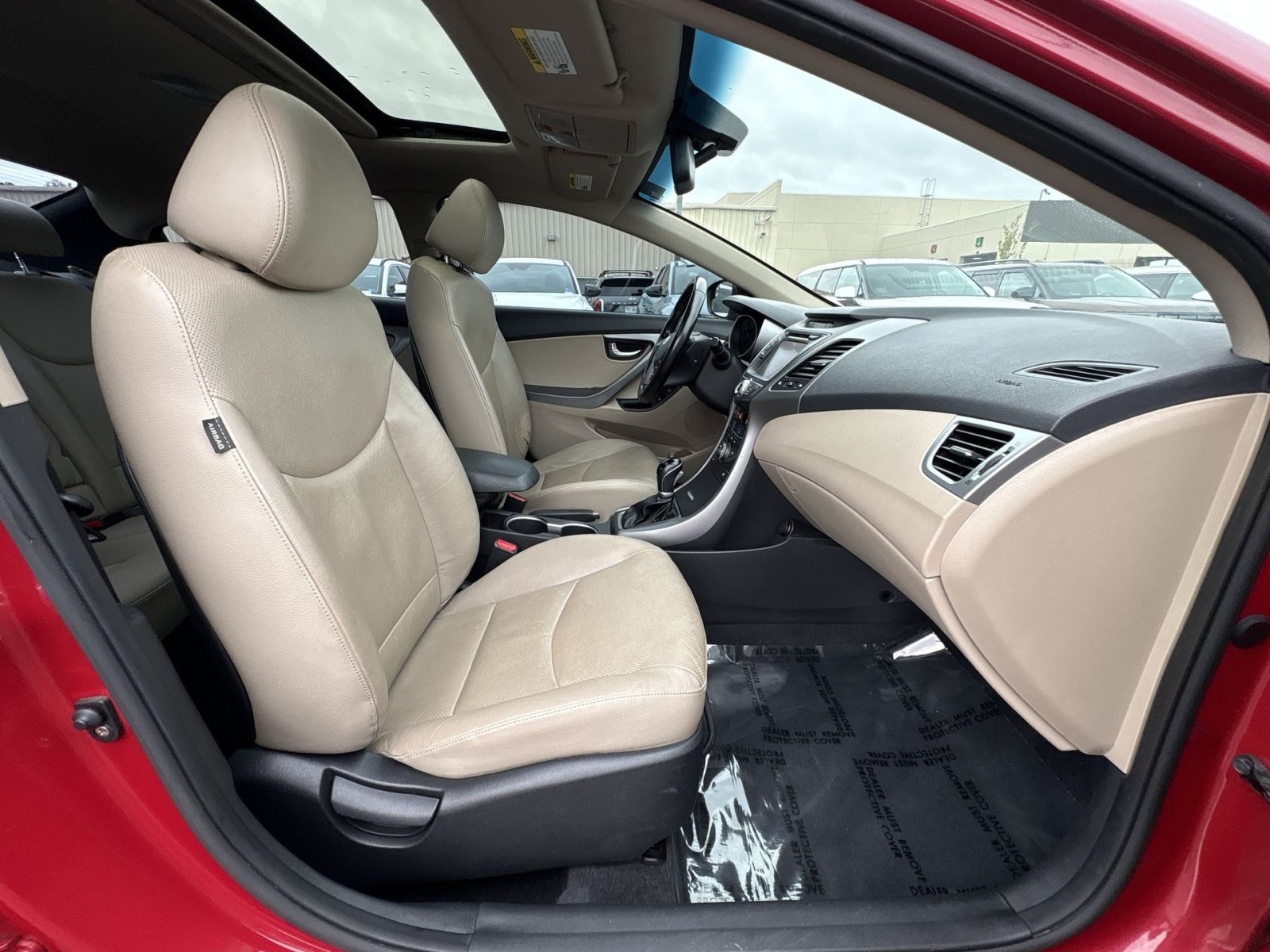 Used 2015 Hyundai Elantra Limited w/ Option Group 05 FWD image 27