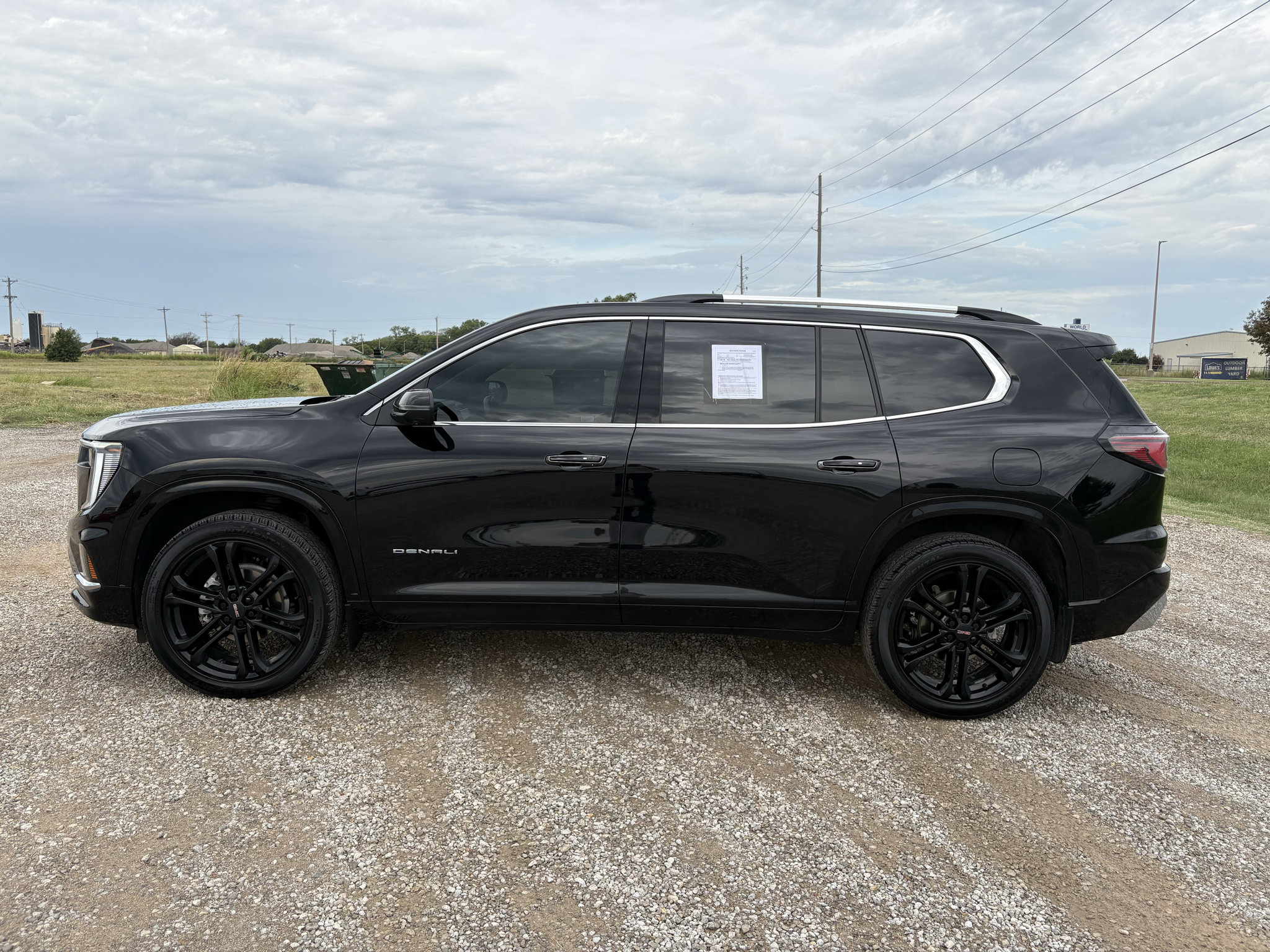Used 2024 GMC Acadia Denali w/ LPO, Floor Liner Package AWD/4WD image 8