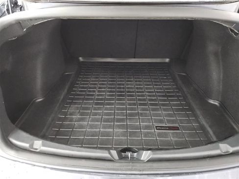 Used 2018 Tesla Model 3 Mid Range image 36